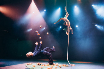 Детская новогодняя елка "История года"